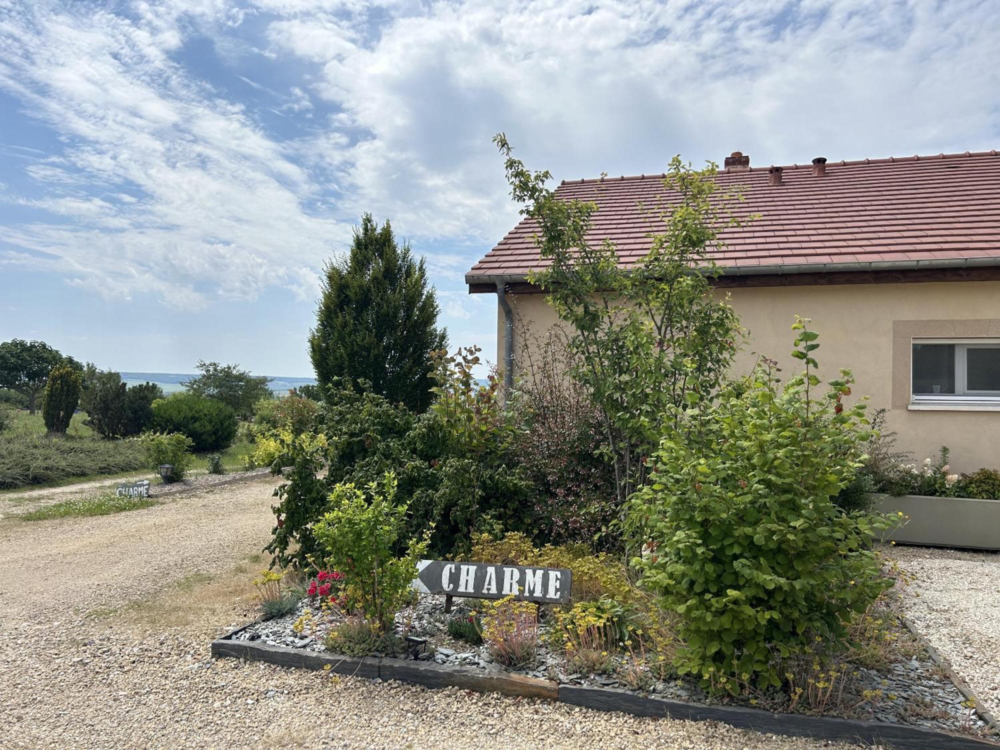 Le Charme Villa Cernay-les-Reims Exteriör bild